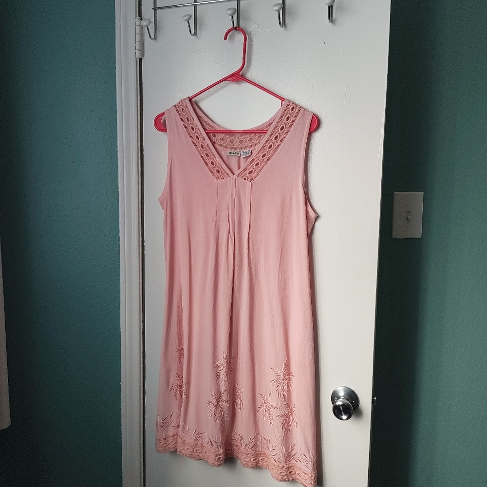 Bucees Pink Sleeveless Embroidered Dress